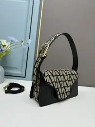 sac bandouliere Valentino